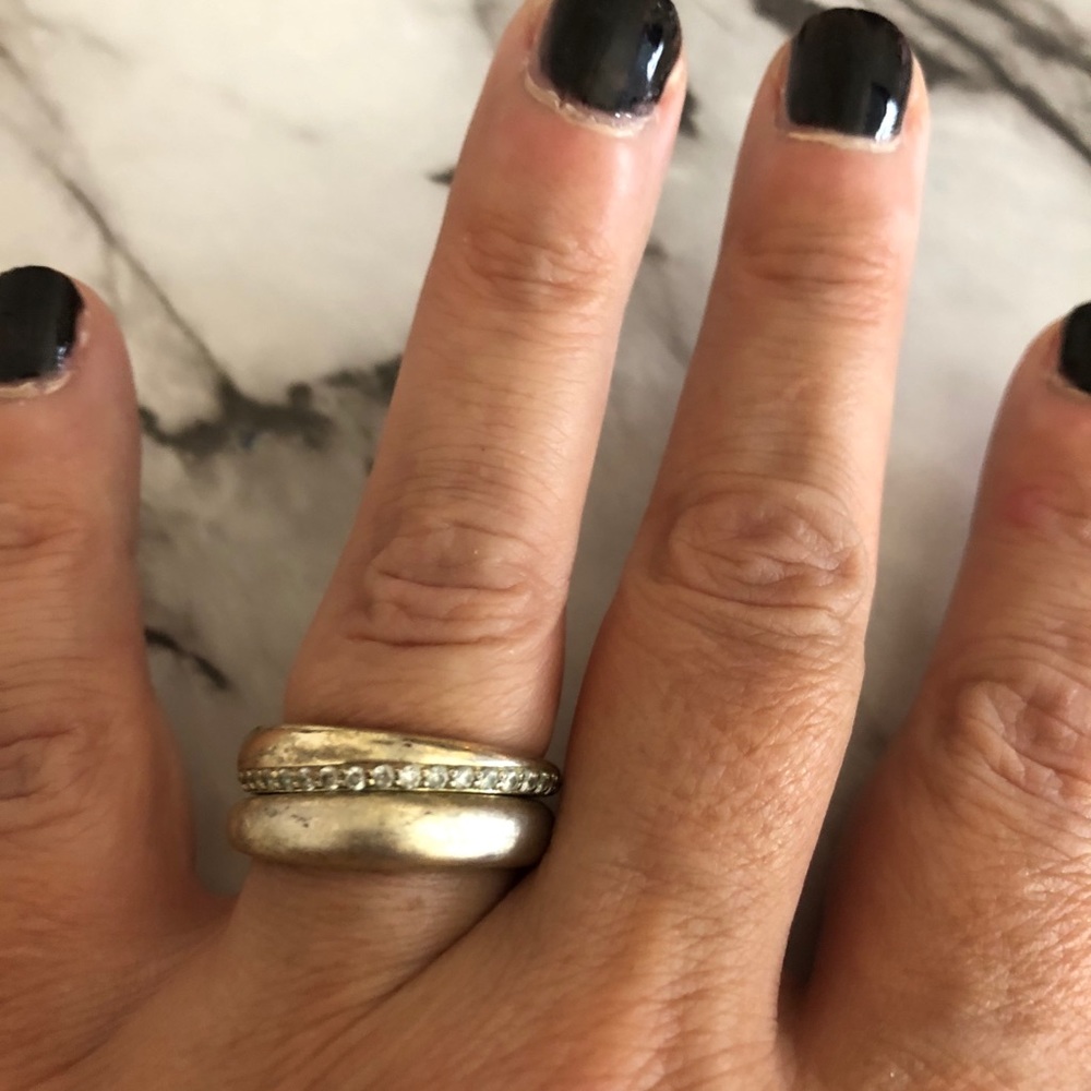 Kendra Scott rings